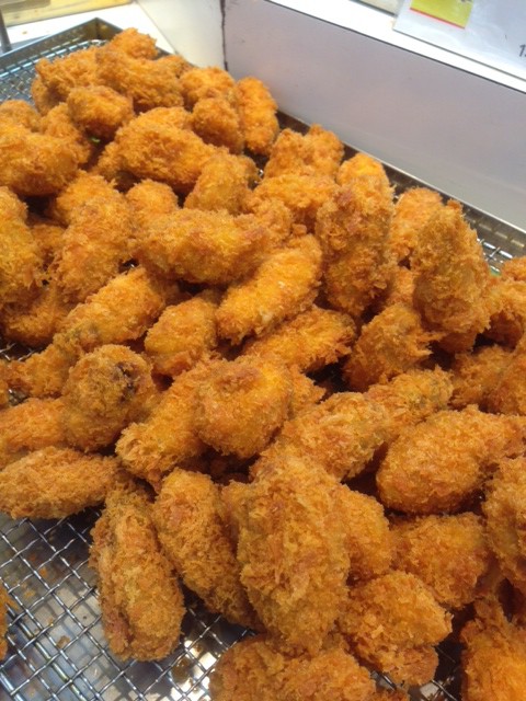 イオン帯広店火曜市!広島産カキフライが1個39円!!