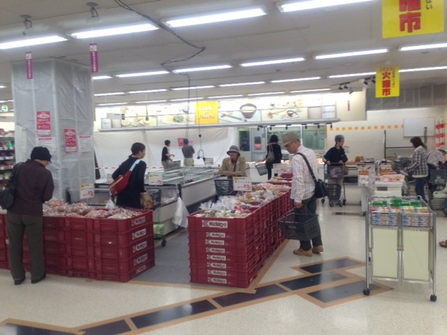イオン帯広店火曜市!永谷園彩りごはん70円。青菜、鮭、梅じそ