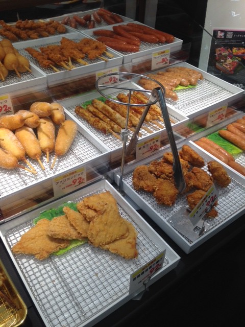 イオン帯広店火曜市!今日から3日間 日本ハム応援感謝セール!